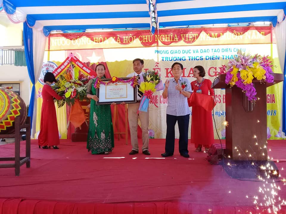 Trường THCS Diễn Tháp (Diễn Châu) xứng danh trường chuẩn quốc gia